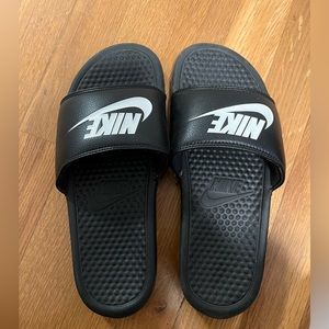 Nike slides